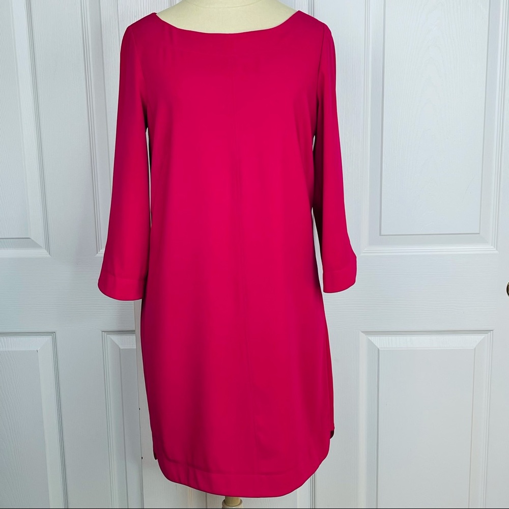 Laundry  cocktail dress by Shelli Segal